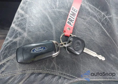 2011 Toyota Tundra Grade 5.7L V8 из США, поврежденный, VIN 5TFEY5F13BX099256